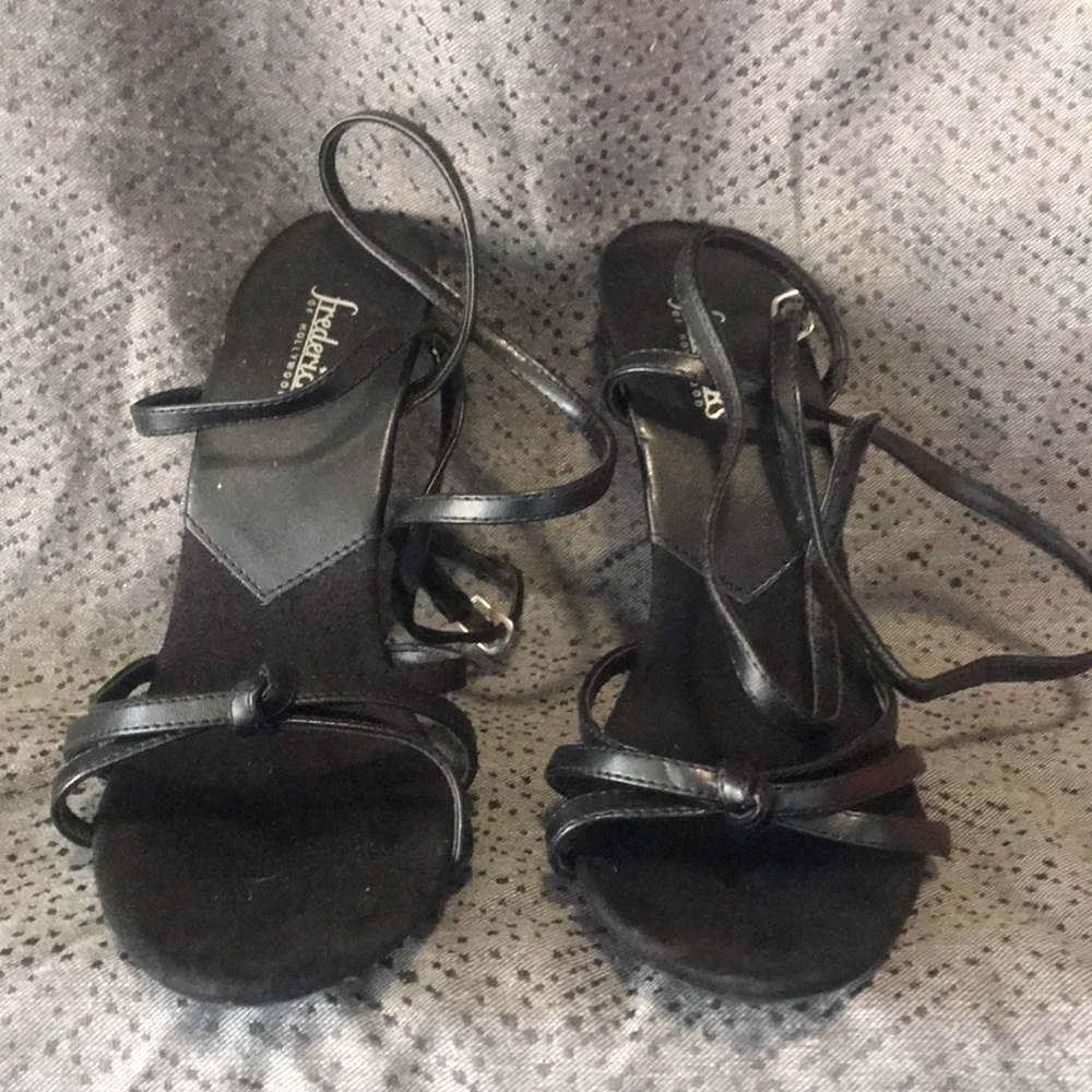 Black Fredericks of Hollywood strap heels